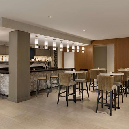 Hilton Garden Inn Newtown Square Radnor מראה חיצוני תמונה