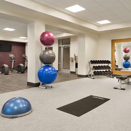 Hilton Garden Inn Newtown Square Radnor מראה חיצוני תמונה
