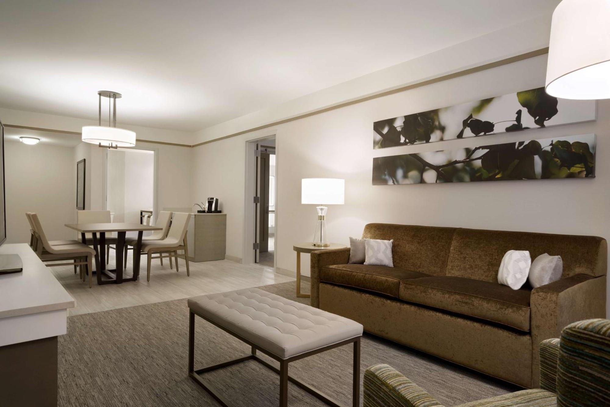 Hilton Garden Inn Newtown Square Radnor מראה חיצוני תמונה